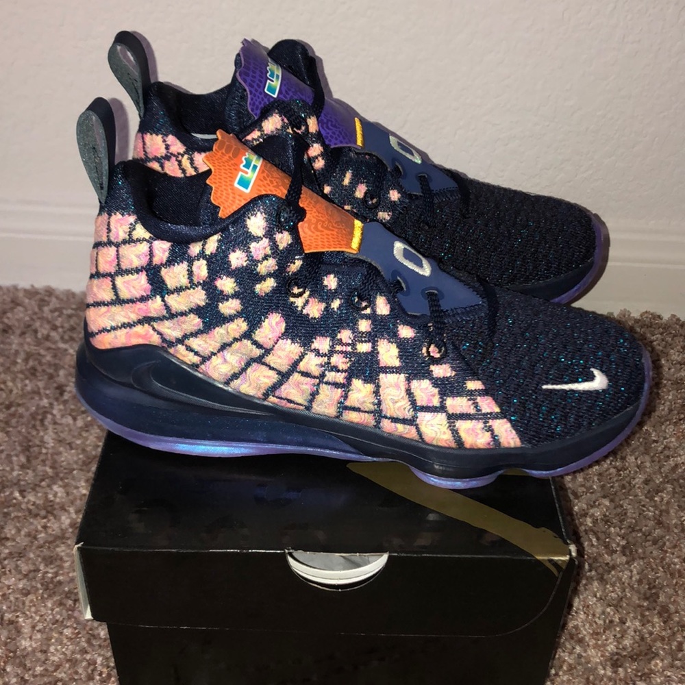 Lebron XVII AS